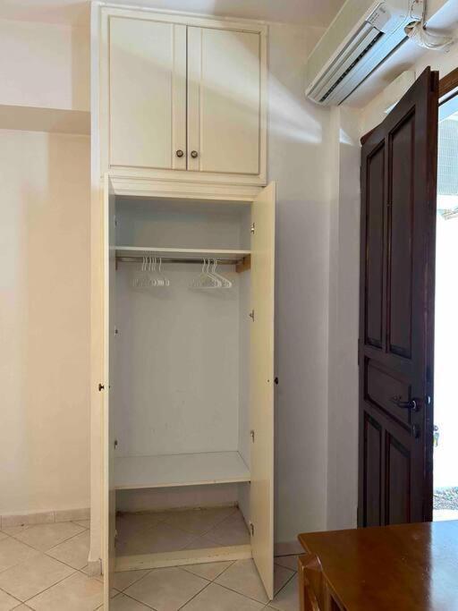 Appartement Cozy Studio In Skala, Agistri Extérieur photo